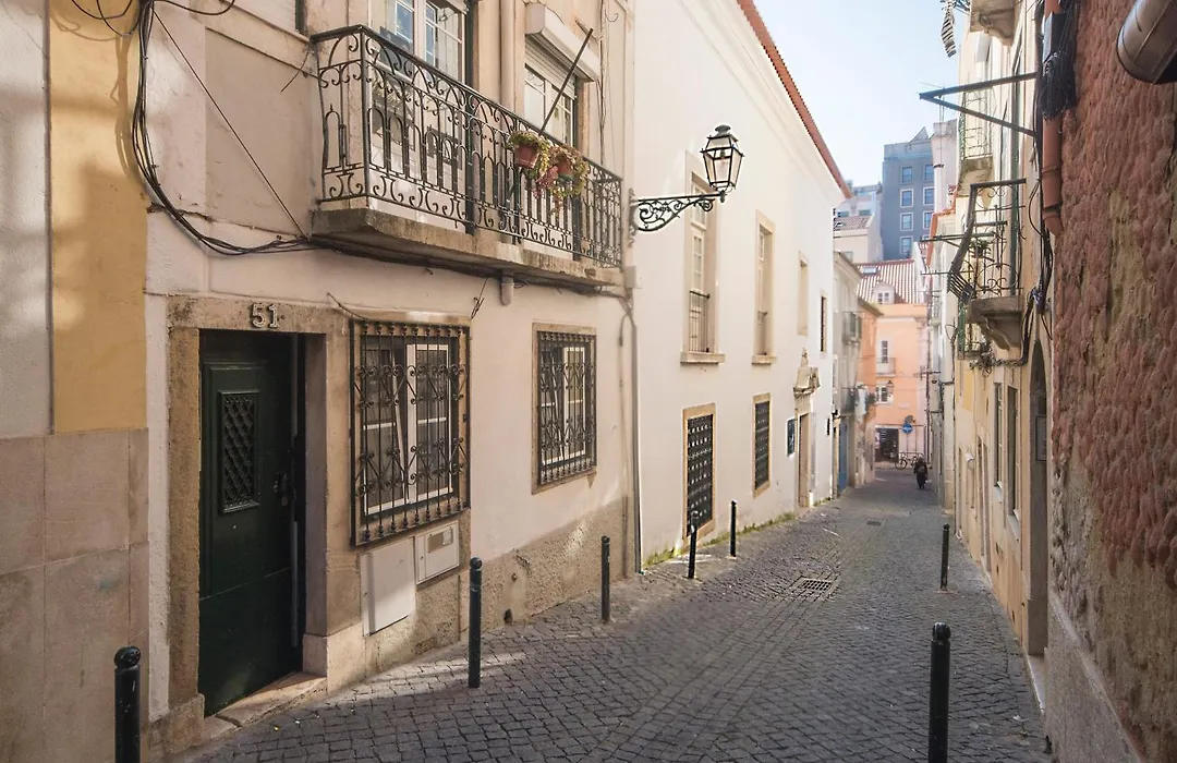 PS Lisbon Flats-1